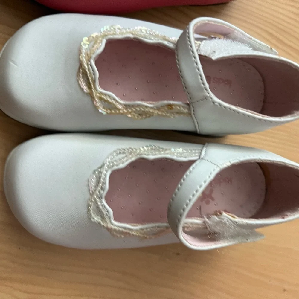White Dress Shoes Pink Fancy Toddler Shoes Little Girl Shoes Sz 5 and 6.5